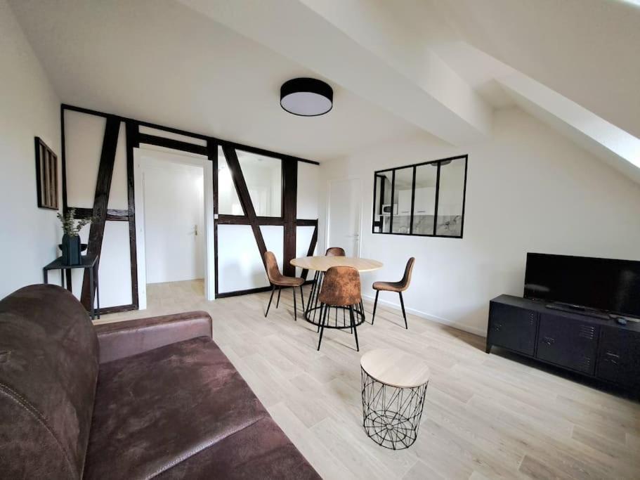 Appartement Centre Historique Avec Parking Inclus 콜마 외부 사진